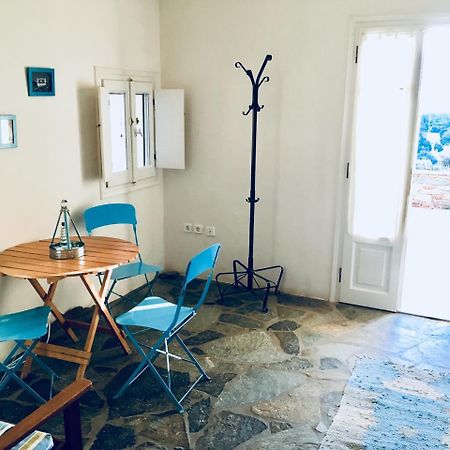 Anemismata Apartment Tinos Bagian luar foto