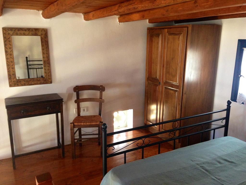 Anemismata Apartment Tinos Bagian luar foto
